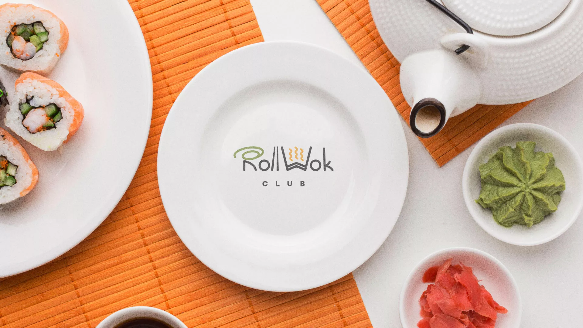 Разработка логотипа и фирменного стиля в Богучаре для суши-бара «Roll Wok Club» Разработка логотипа и фирменного стиля в Богучаре для суши-бара «Roll Wok Club»